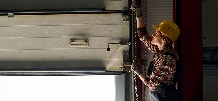 Addressing Common Garage Door Stoppage Issues in Ridgecrest, CA